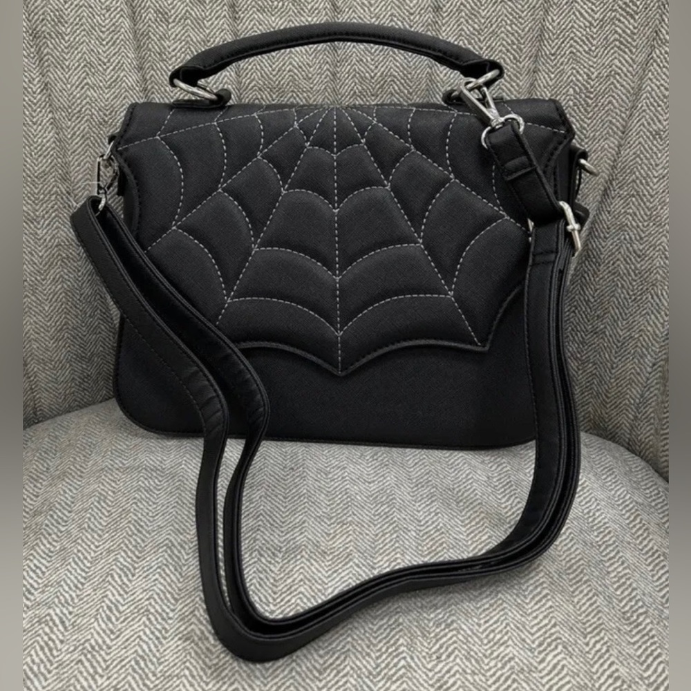 Spider Webb viral TikTok purse